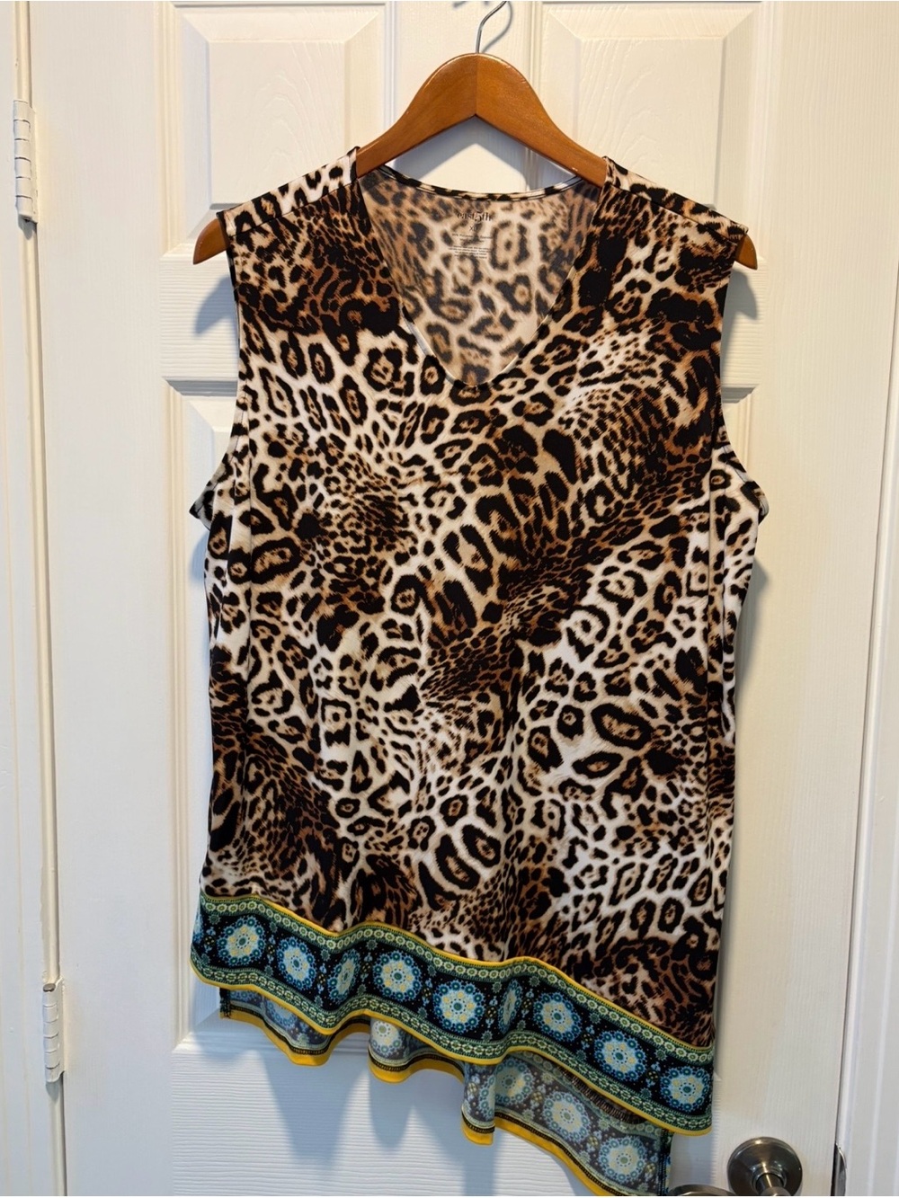 East 5th Brown Leopard Print V-Neck Sleeveless Tank with Decorative Hem Trim